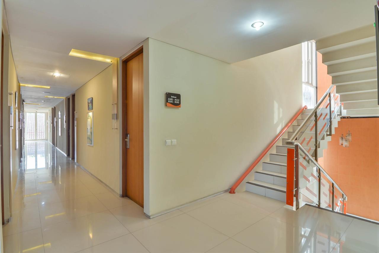 Image Hotel And Resto Bandung Esterno foto