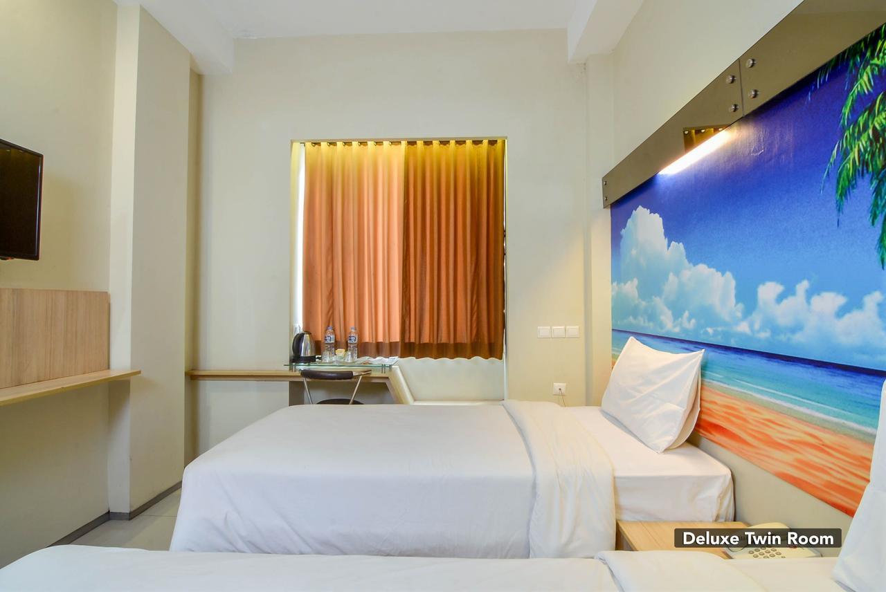 Image Hotel And Resto Bandung Esterno foto