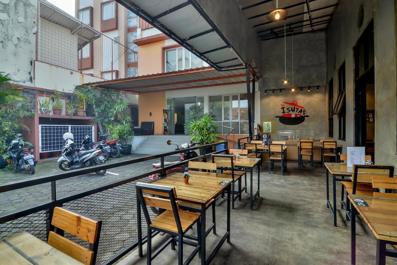 Image Hotel And Resto Bandung Esterno foto