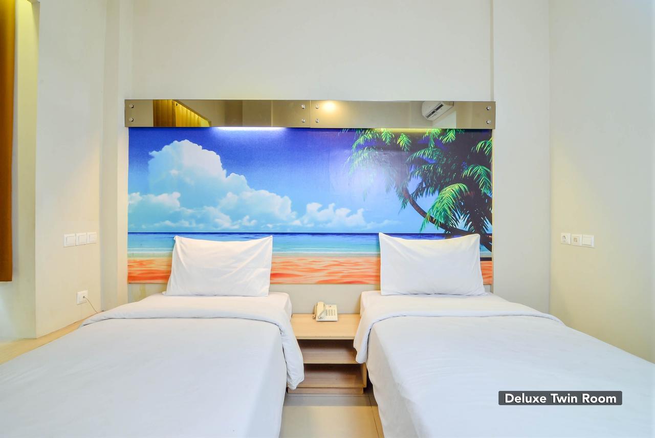 Image Hotel And Resto Bandung Esterno foto