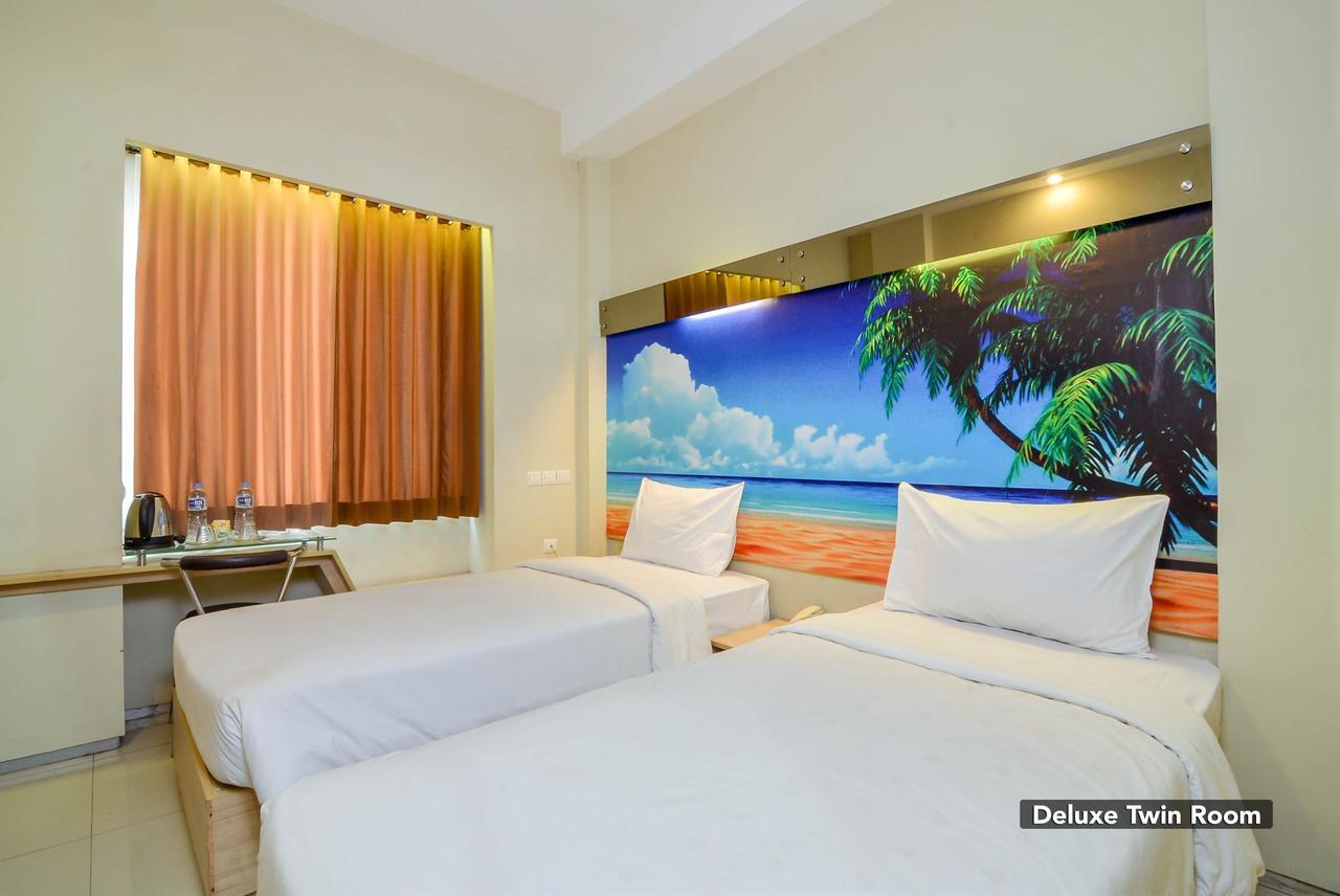 Image Hotel And Resto Bandung Esterno foto