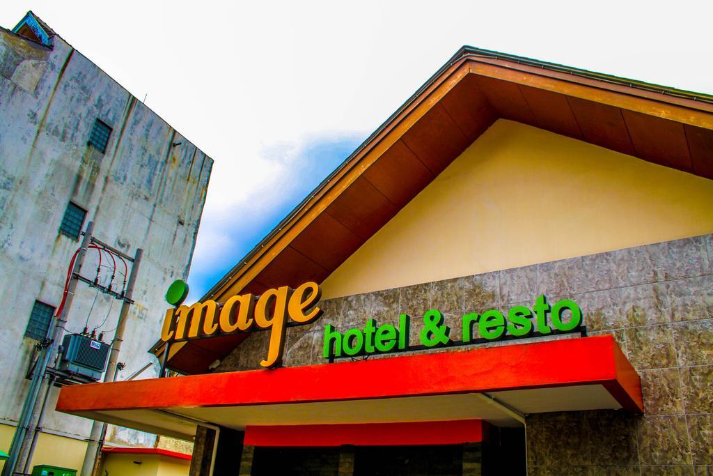 Image Hotel And Resto Bandung Esterno foto
